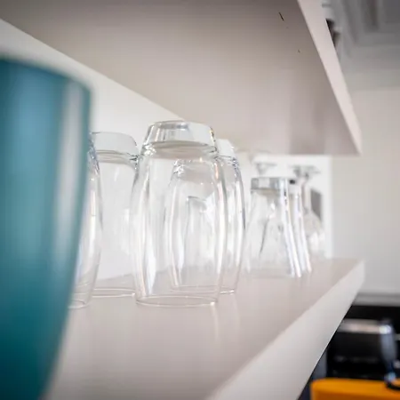 Apartment Peckitt Street *