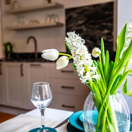 Peckitt Street Apartman *